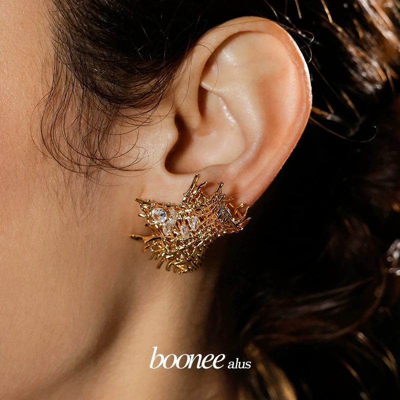 boonee alus 铜合金合成锆石耳饰 小众设计师款编织造型耳钉女