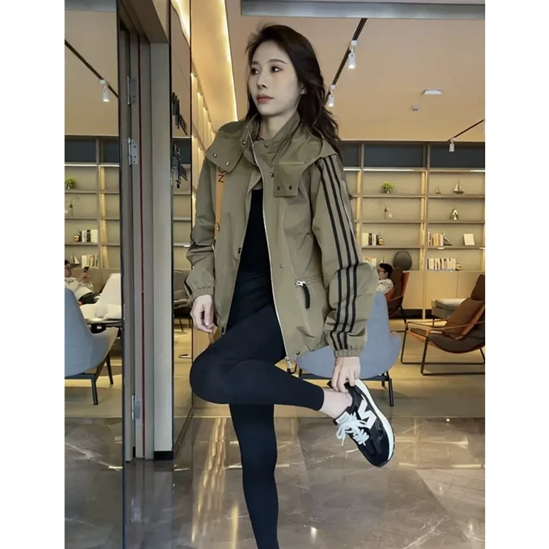 美式风街头棒球服外套女春秋款2025新款高级感小众休闲风衣冲锋衣