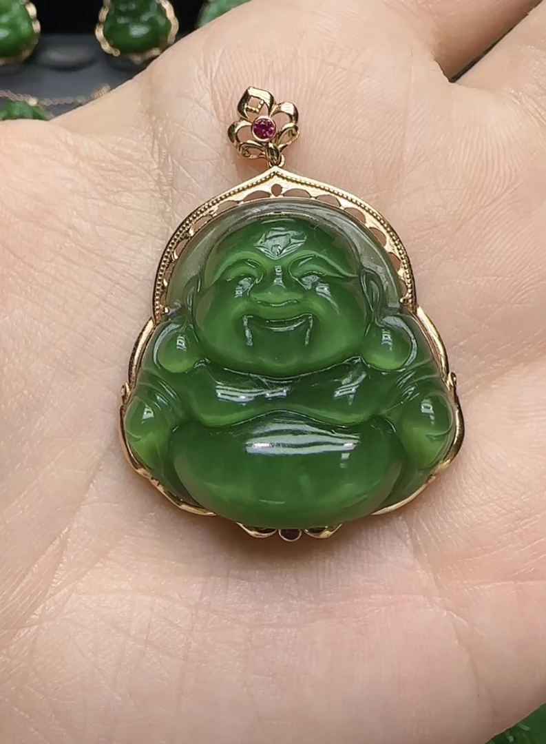 18k金镶碧玉佛公吊坠