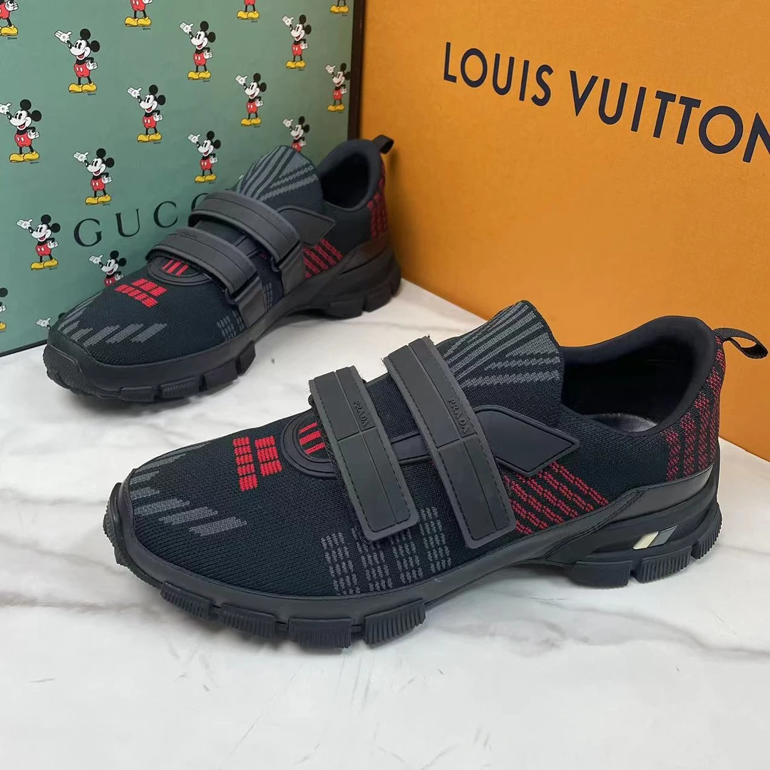 Prada/普拉达黑红帆布魔术贴舒适时尚透气运动鞋/41.5码/96新