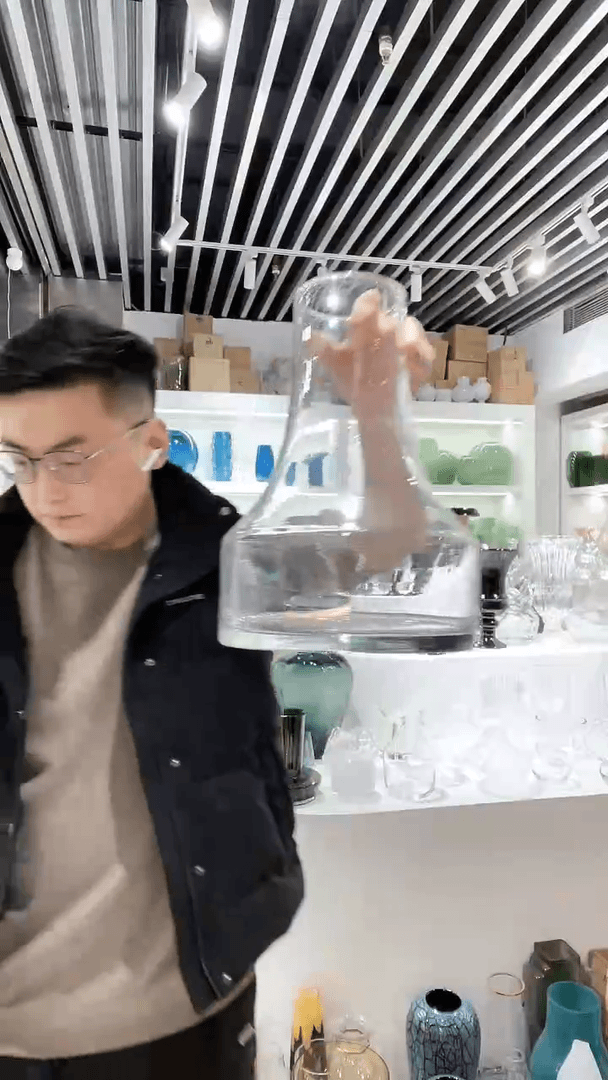 【闪购商品】003花瓶