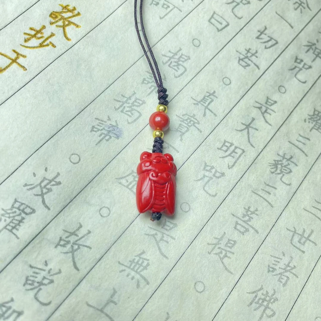 含辰砂工艺品高含量朱砂红砂设计款一鸣惊人手机挂