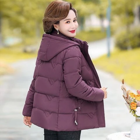 新款【可脱卸帽】冬季中老年羽绒服短款女时尚减龄加肥加大款