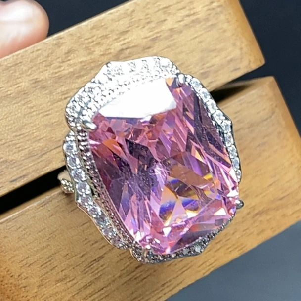 铜合金合成锆石戒指 HJ2R-2069粉色戒指轻奢镶嵌少女奢华欧美