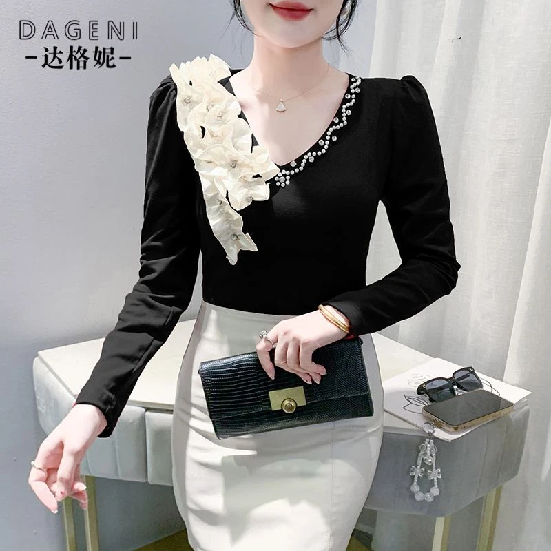 高级感V领钉珠t恤打底衫女秋冬新款修身显瘦长袖上衣内搭洋气小衫