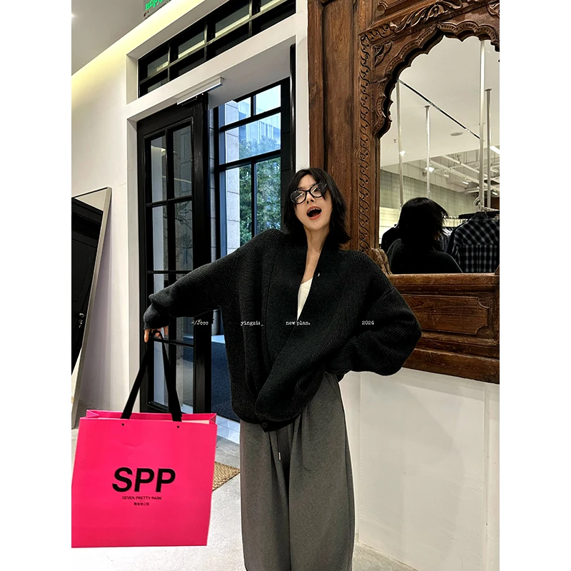 JCCC影子【逐影】老钱道袍式不规则纽扣设计针织毛衣开衫JE4IBW11