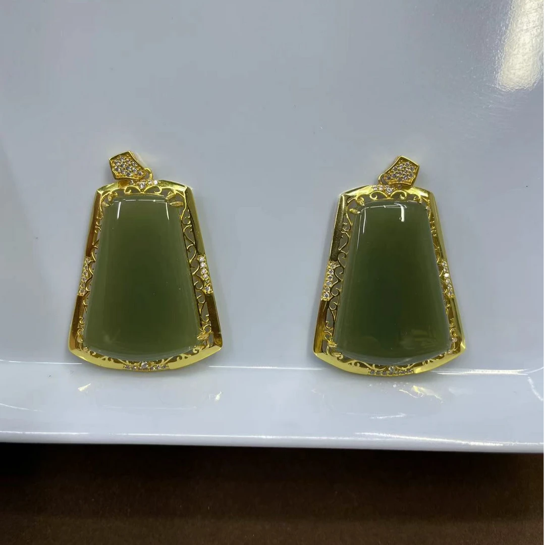 和田玉扇形平安牌吊坠（微区多样性发货拍一发一）