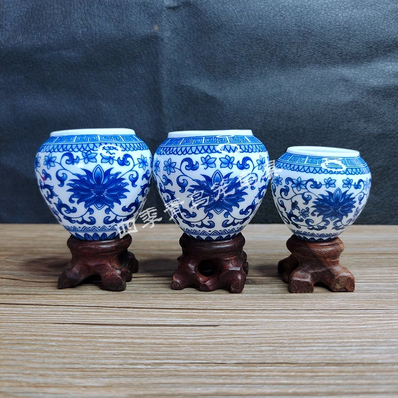 景德镇青花缠枝莲画眉鸟食罐鸟杯鸟碗中号鸡心杯