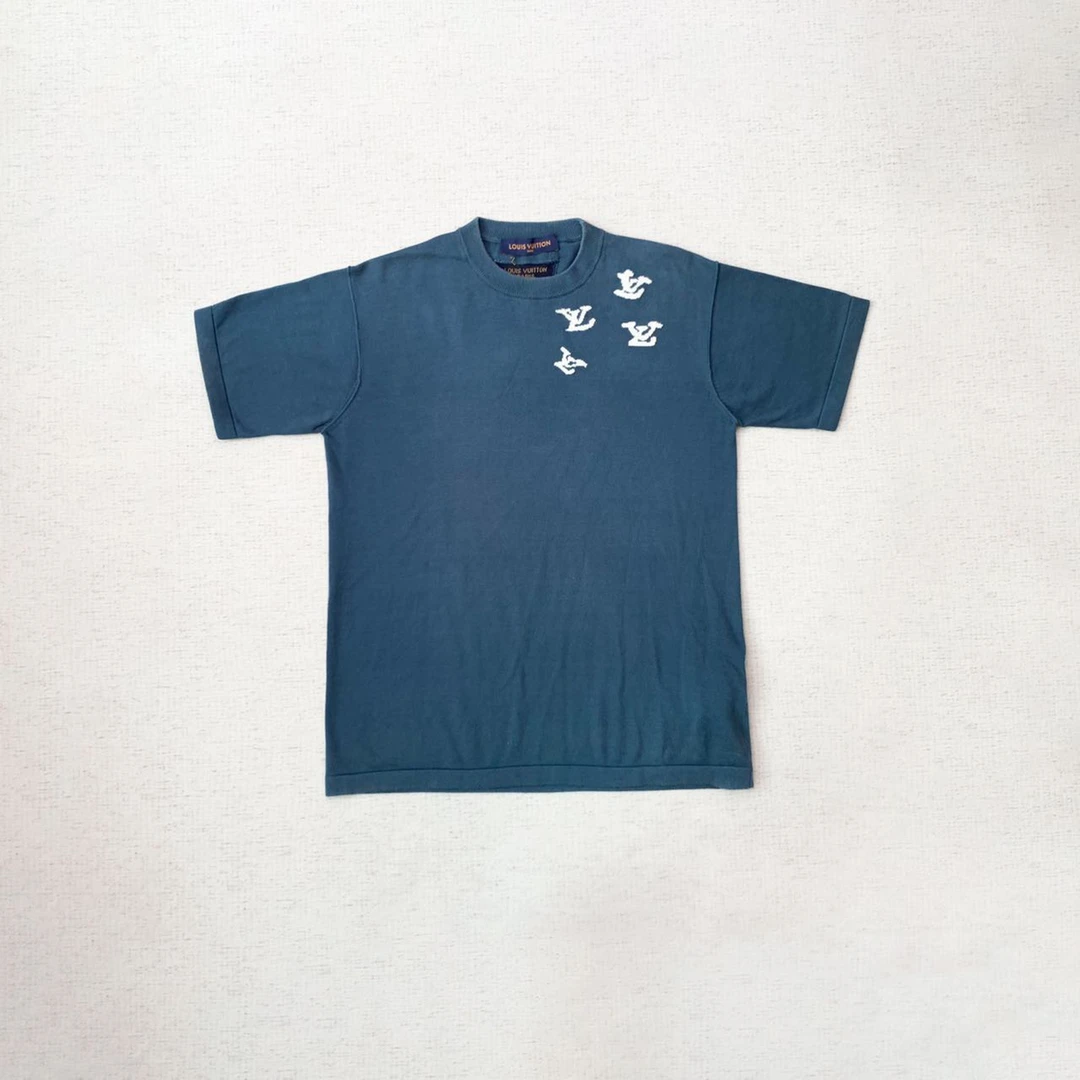 全新未使用  LOUIS VUITTON lv 吹笛人logo短袖l码编码xb1710