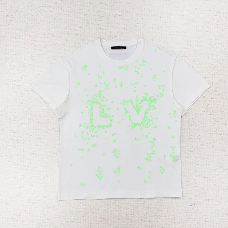 全新未使用  Louis Vuitton lv 经典刺绣logo短袖l码编码xb3412