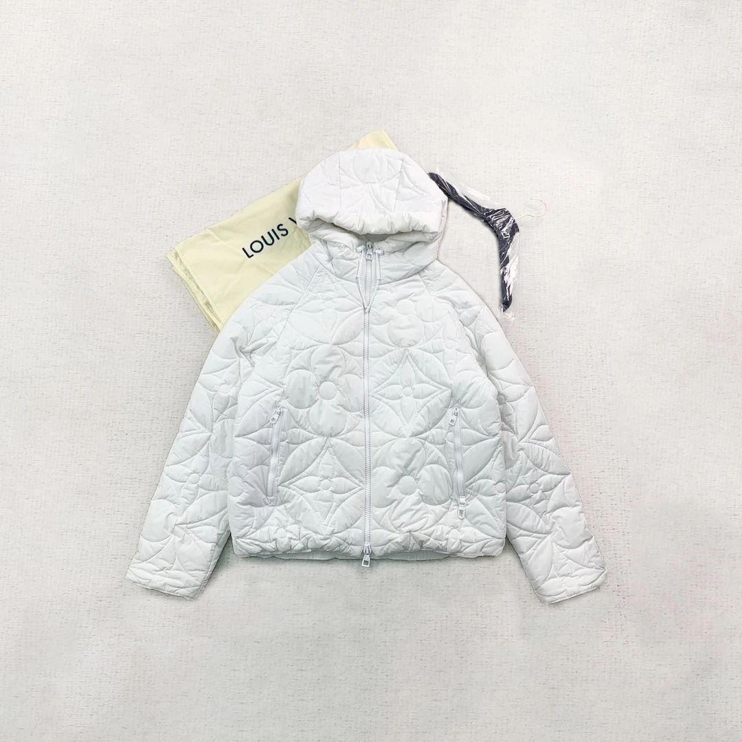 全新未使用  针织三花连帽棉服羽绒服52码编码xb2869