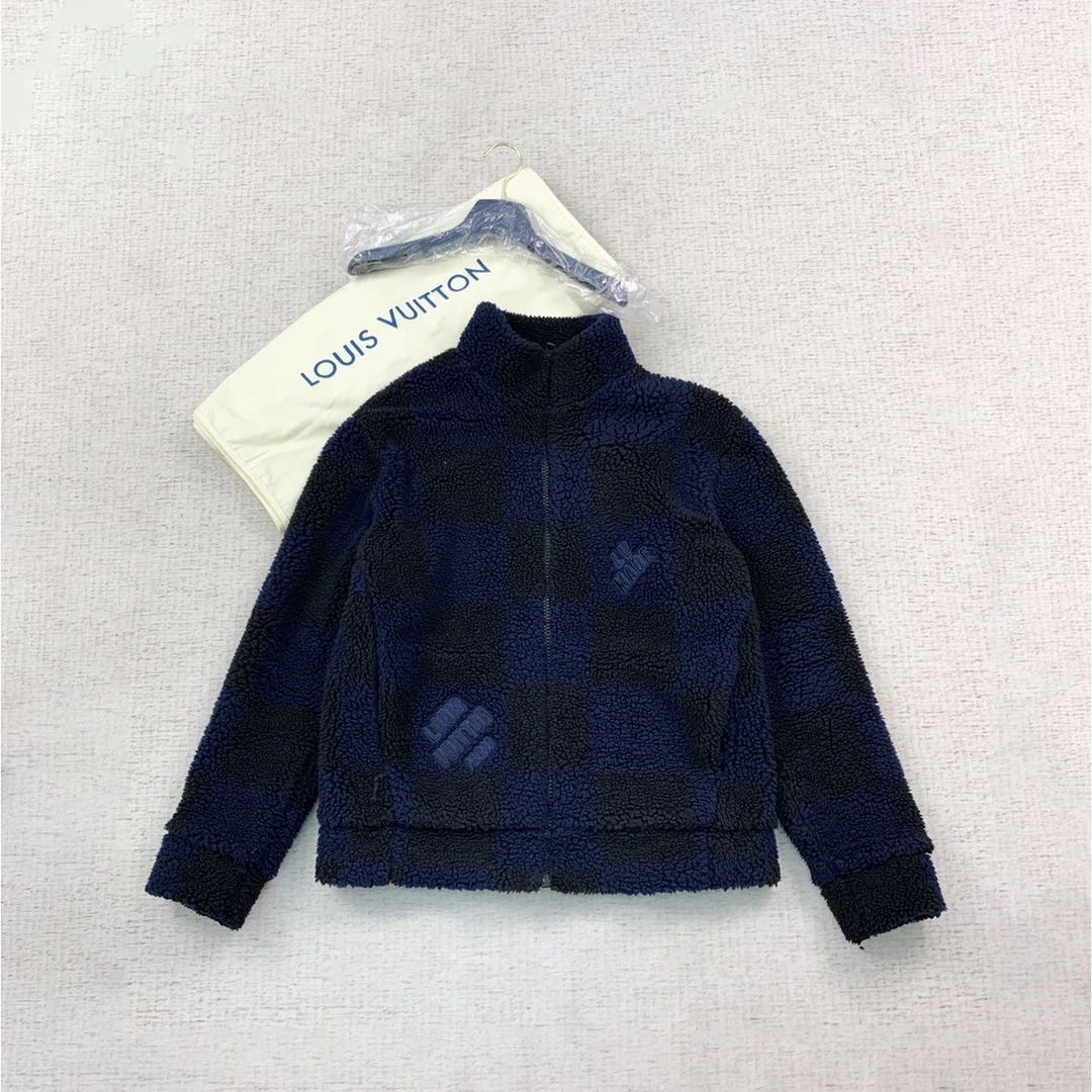 全新未使用 LOUIS VUITTON lv 经典logo百搭羽绒服l码编码xb2364