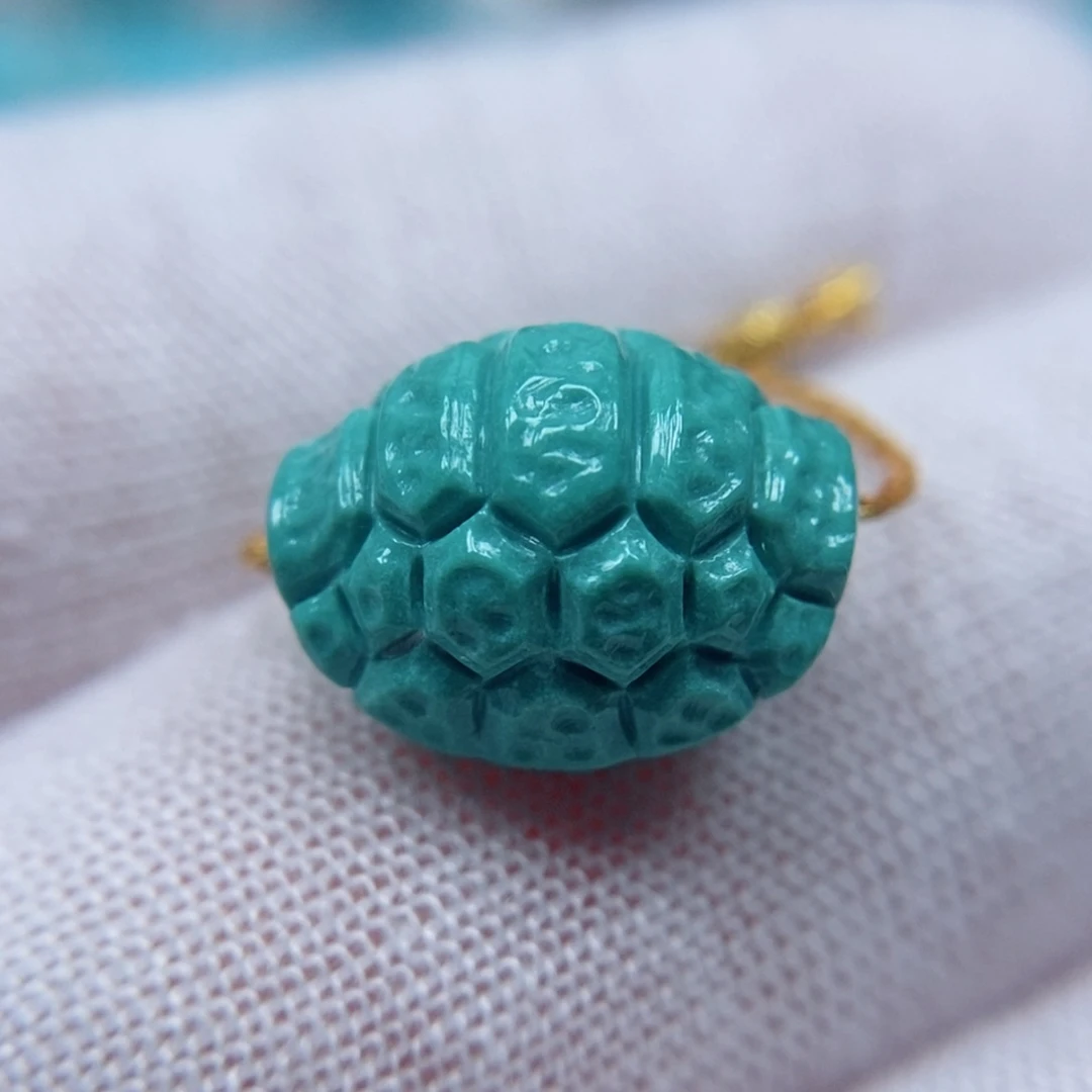 绿松石绿松石未镶嵌