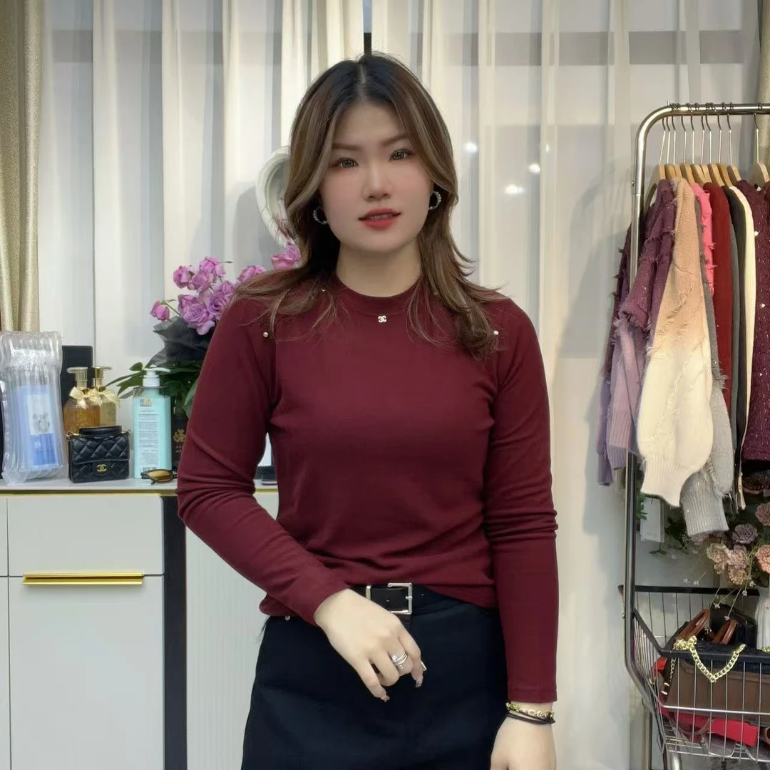 小鑫肝@现货浮力小领口插肩袖小装饰气质百搭休闲长袖T恤 5815