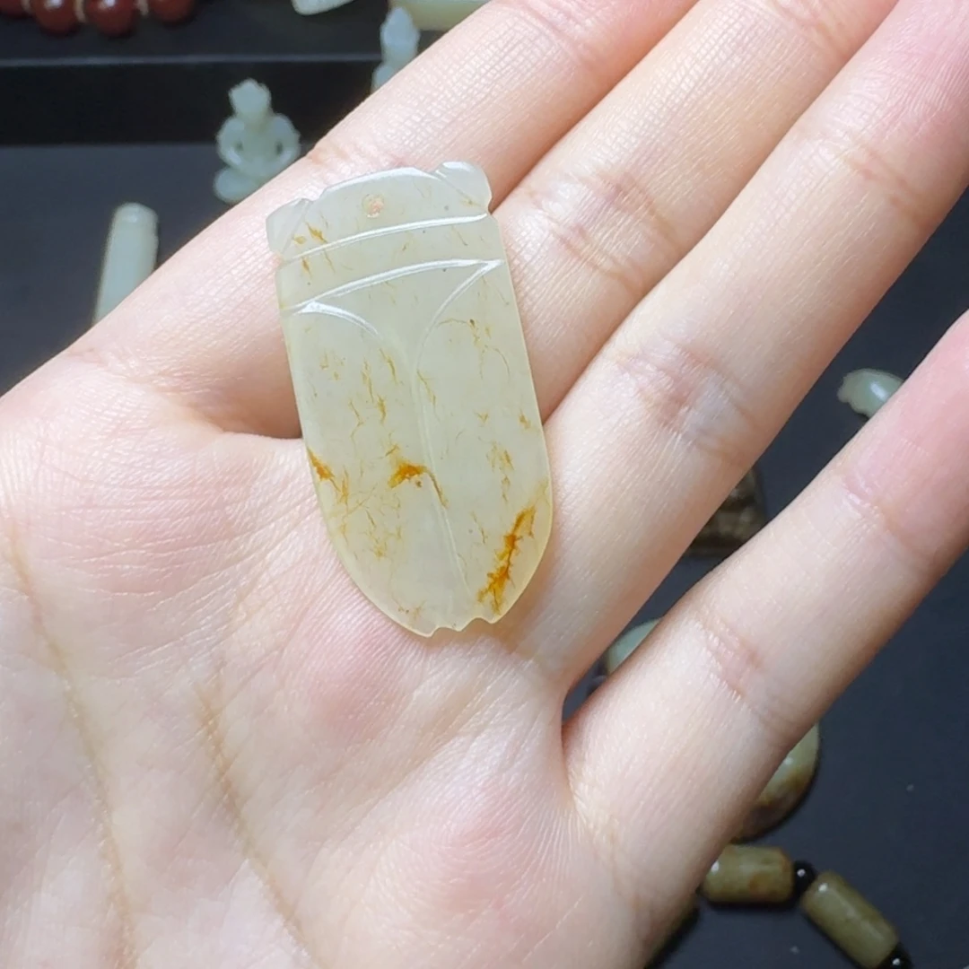 和田玉挂件未镶嵌海**宝