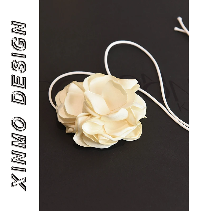 非金属布艺婚庆饰品 【XINMO买手店】小清新超仙花朵颈绳S24050602