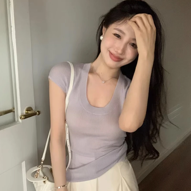 辣妹纯欲低圆领修身飞飞袖曲珠针织打底衫上衣夏季爆款短款设计感