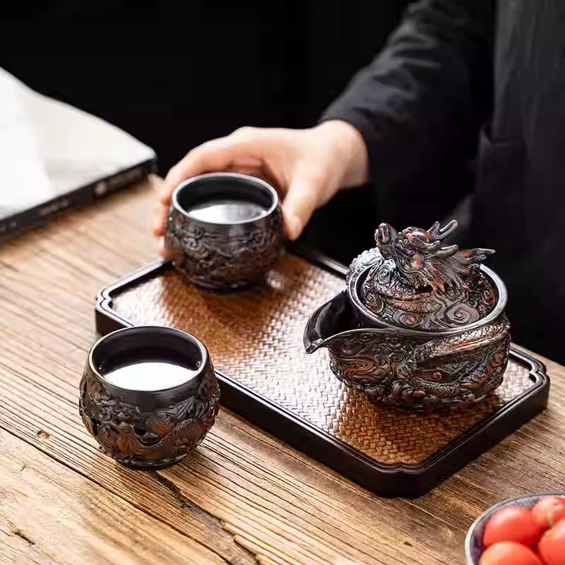 紫陶福龙翔天浮雕过滤手抓壶手工茶壶双层龙凤杯一壶两杯陶瓷茶具