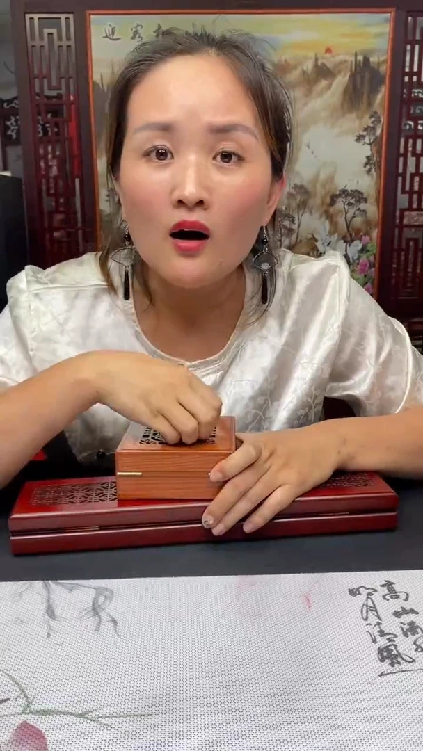 【闪购商品】翡翠颈饰未镶嵌000000001