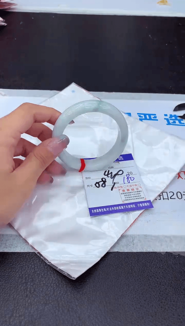 【闪购商品】翡翠手镯未镶嵌11111111111111