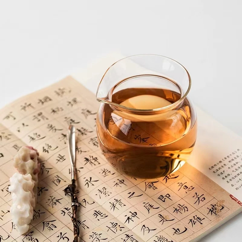 无耳小圆满公道杯纯手工吹制耐热加厚高硼硅高通透家用简约分茶器