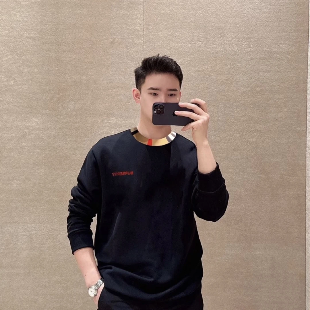 全新未使用 BURBERRY/博柏利 【国现】男士拼色字母刺绣长袖卫衣
