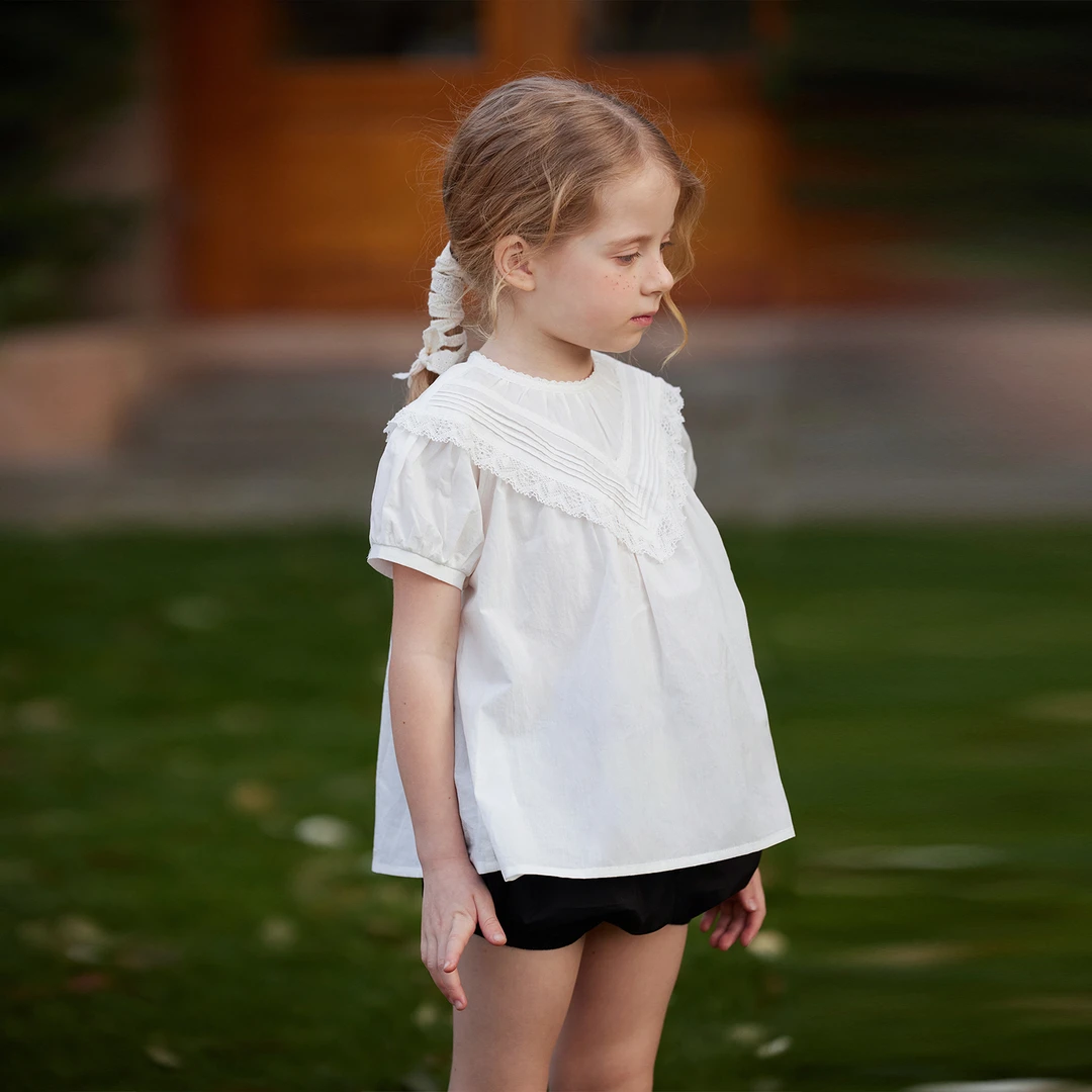 初煦 24夏季女童法式蕾丝花边白衬衫短袖纯棉上衣 百搭花苞裤