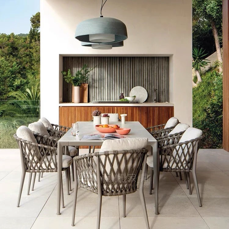 户外桌椅庭院露天餐厅高端岩板餐桌椅子酒店民宿露台桌椅防水防晒