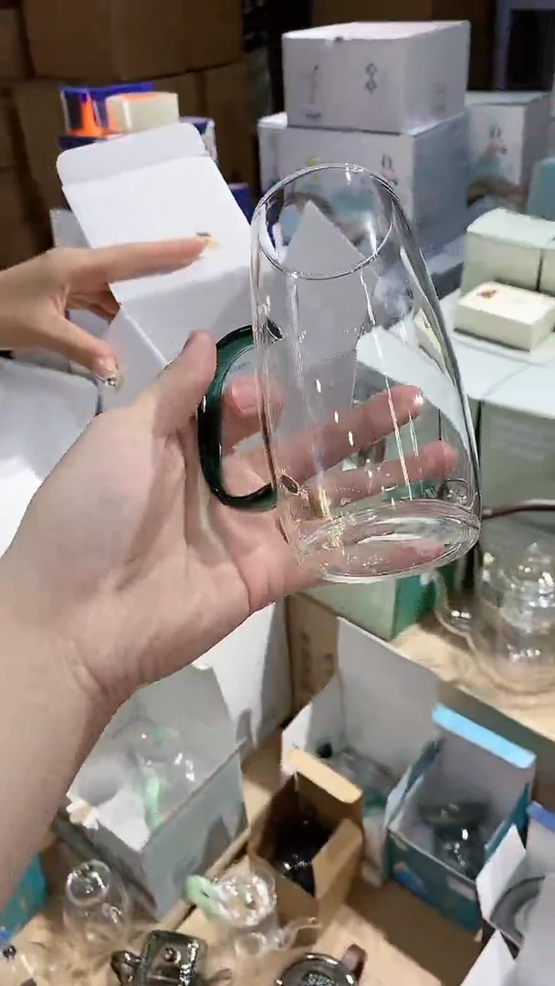 【闪购商品】瓷玻璃两只湖绿色
