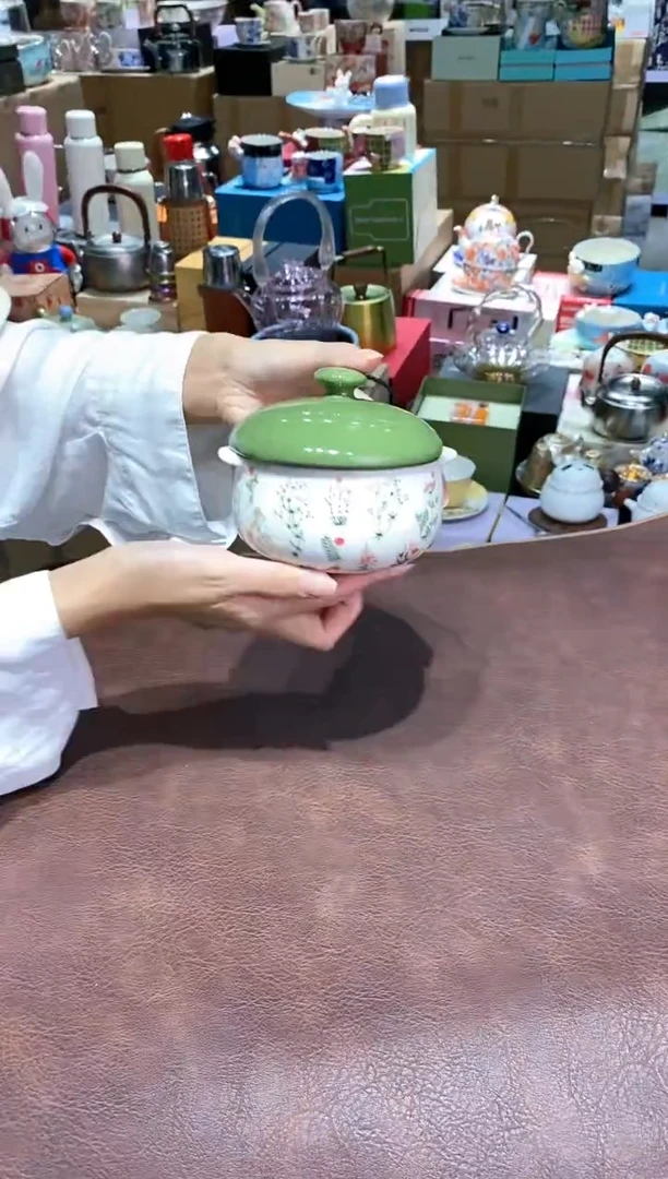 【闪购商品】H304小草苓炖盅