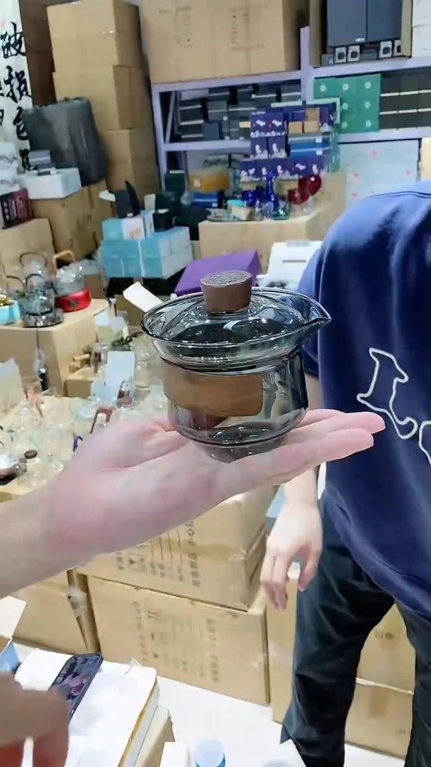 【闪购商品】玻璃灰盖碗