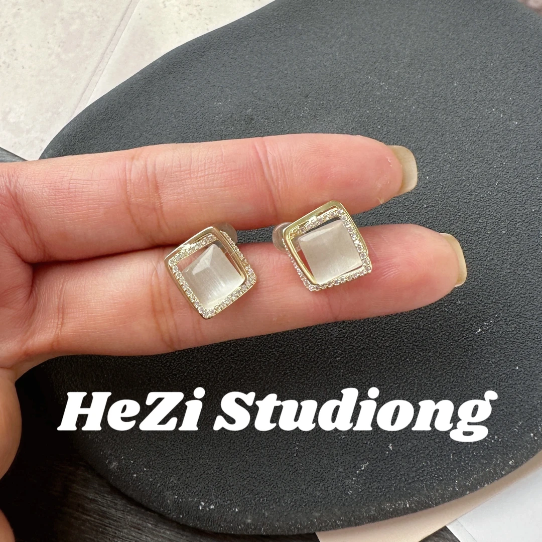 合金锆石耳饰 经典新款微镶精致耳钉气质轻奢时尚-81