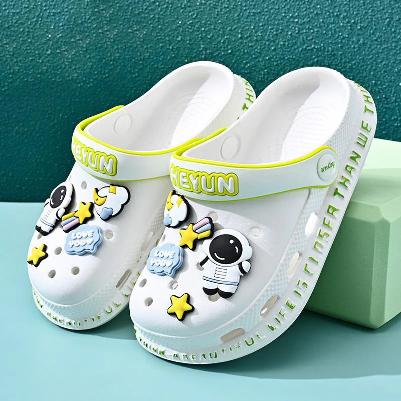 儿童拖鞋男童洞洞鞋夏季新款卡通可爱女童防滑室内小孩软底凉拖鞋