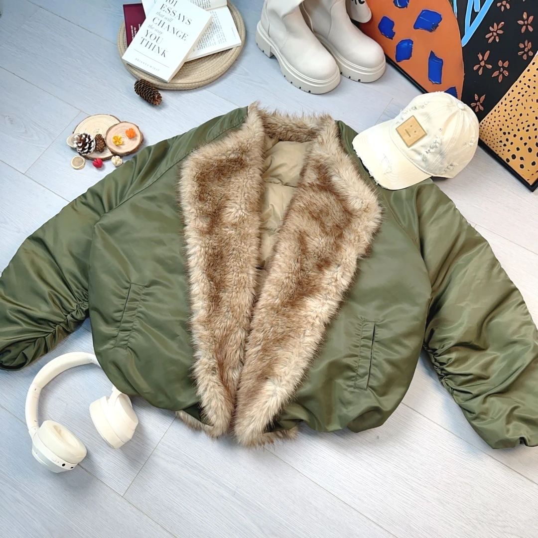 2024年秋冬新款时尚百搭纯色长袖厚外套7415