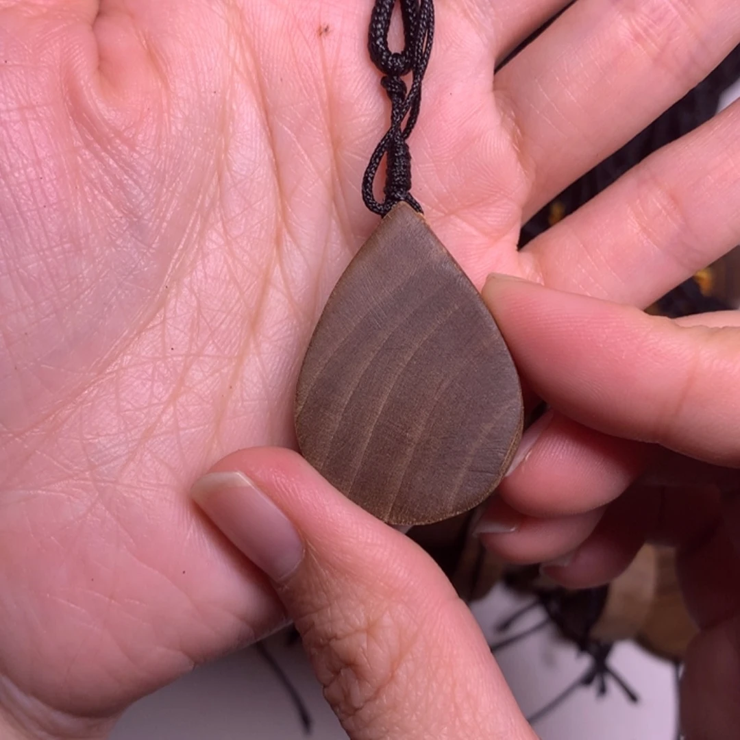 【闪购商品】檀香老山檀香水滴