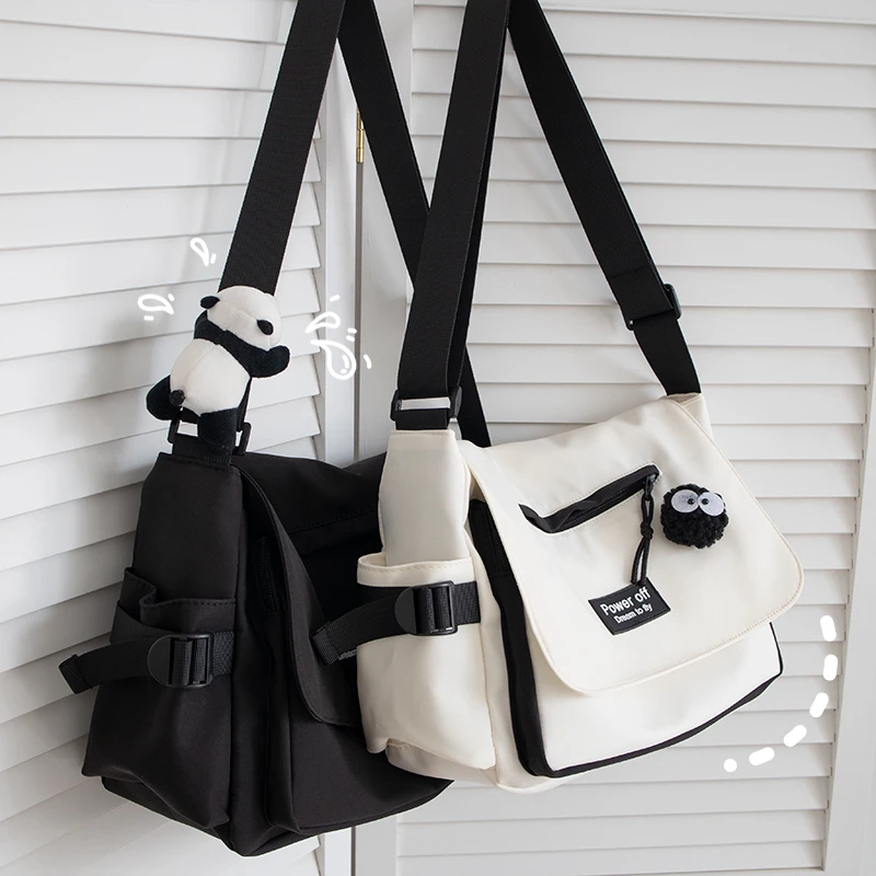 2023新款男士休闲百搭运动斜挎包日系ins风女大学生上课包单肩潮