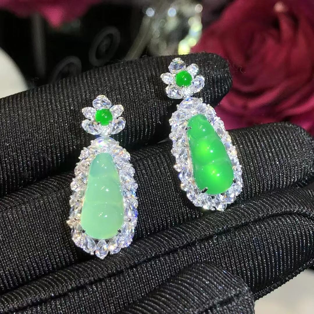 s925银饰镶嵌小众天然珠宝绿玉髓精美百搭小福豆吊坠女款玉石挂件