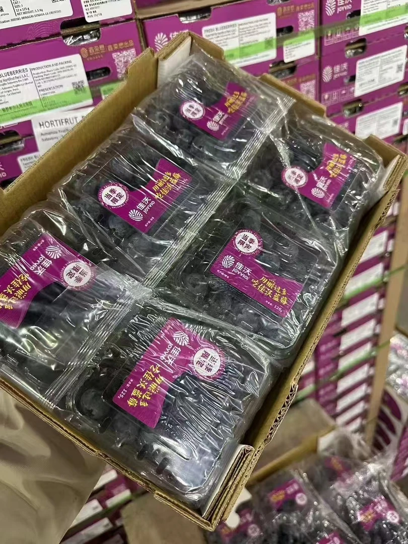 佳沃秘鲁蓝莓14+，新鲜，看得见的天然、爆浆、脆甜！一口一个肉厚饱满，馥郁酸甜的美味天然护眼神器