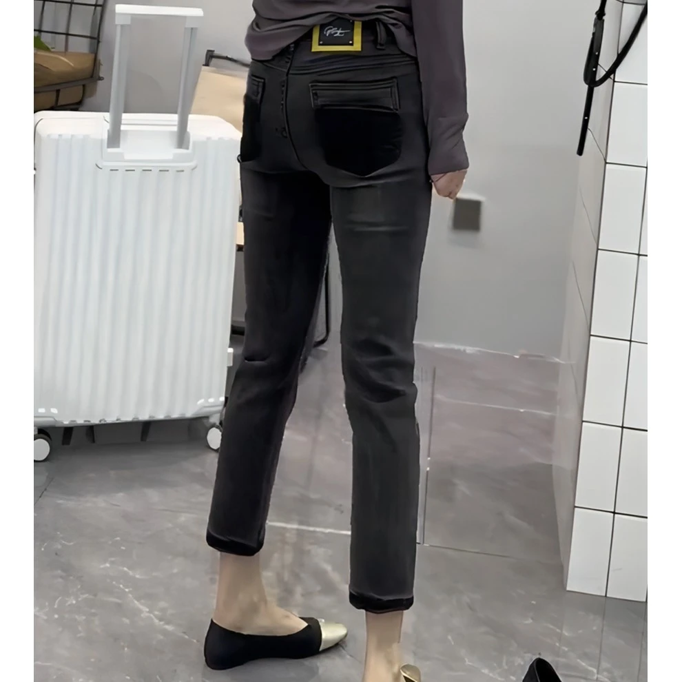 梨形身材穿搭大码女装高腰九分直筒牛仔裤子女士修身烟管显瘦老爹