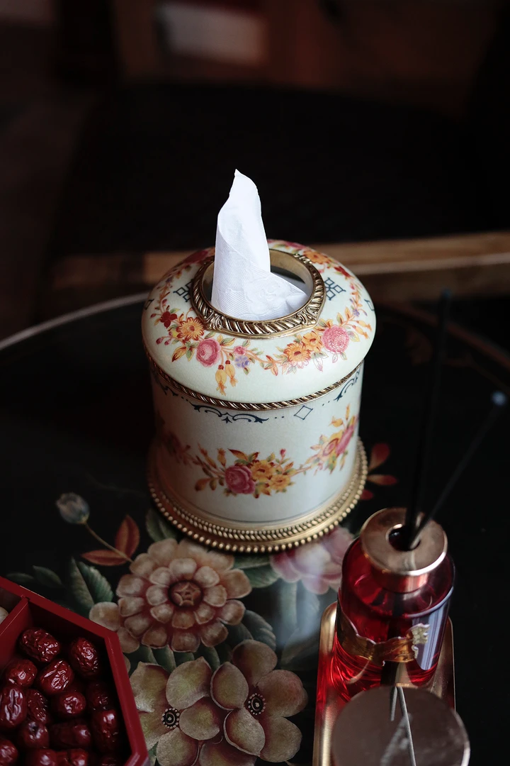潇允饰家/创意复古纸巾盒/铜配瓷/居家好物/桌面摆件工艺品陶瓷