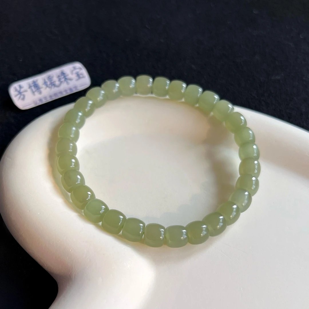 C072天然高品质和田玉7*6mm手工直切手串 极限弧工艺多样性发其一