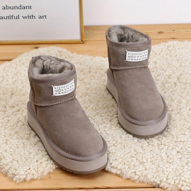东北防寒雪地靴女2024年冬季短筒靴防滑加厚加绒短靴低帮雪地棉鞋