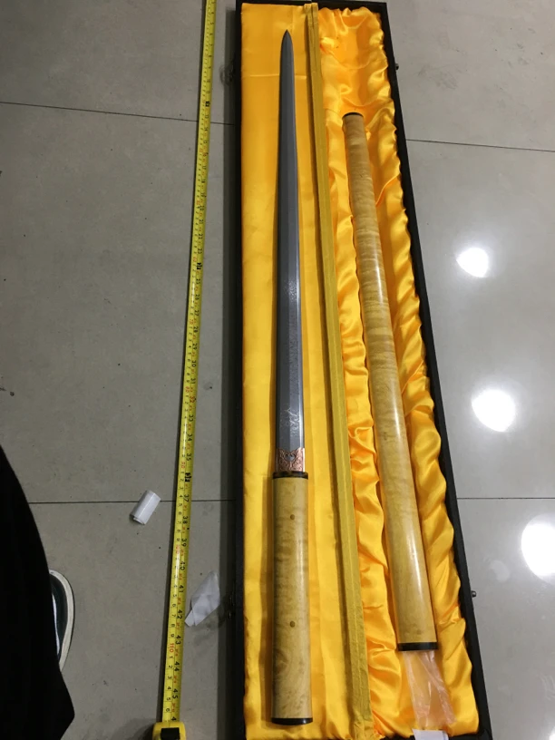 945 羊角 金丝楠木 大马士革钢夹万层钢 唐剑 未开刃