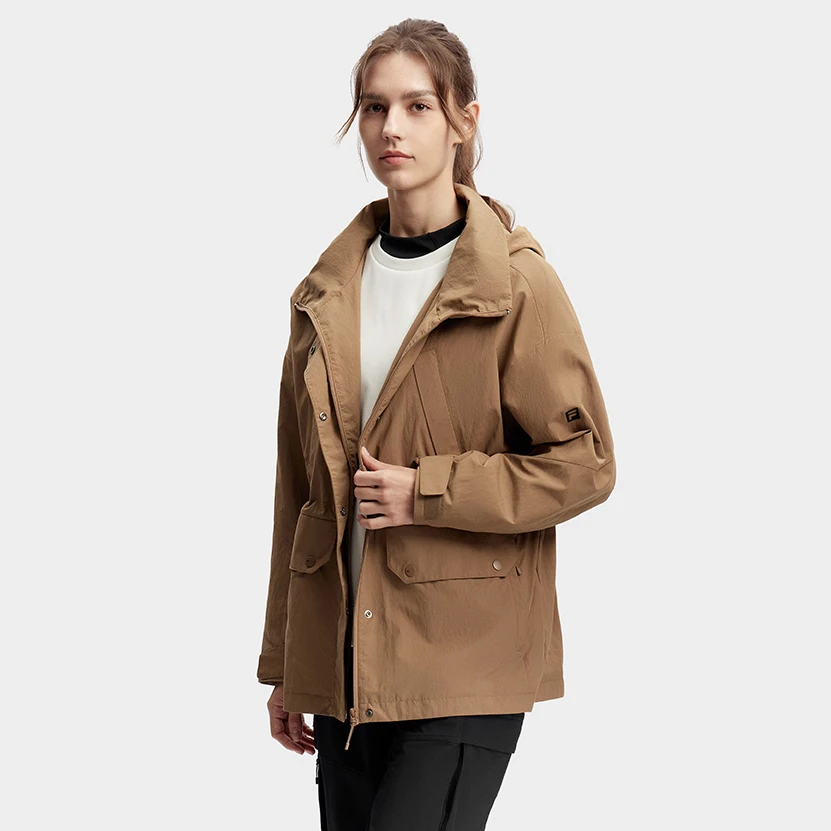 Fila/斐乐【运动系列】宽松显瘦2024年防风女士梭织外套A11W417703F