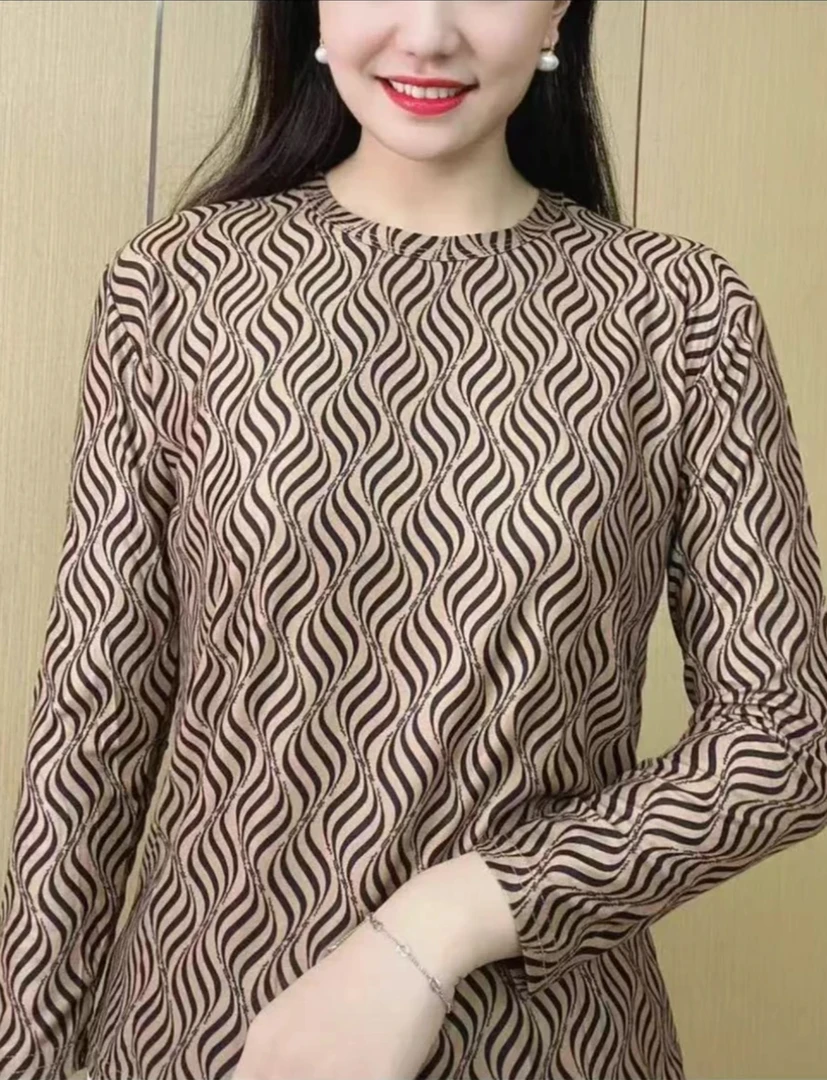 KJ-27秋季新款圆领T恤长袖显瘦弹力女装上衣时尚百搭印花内搭女