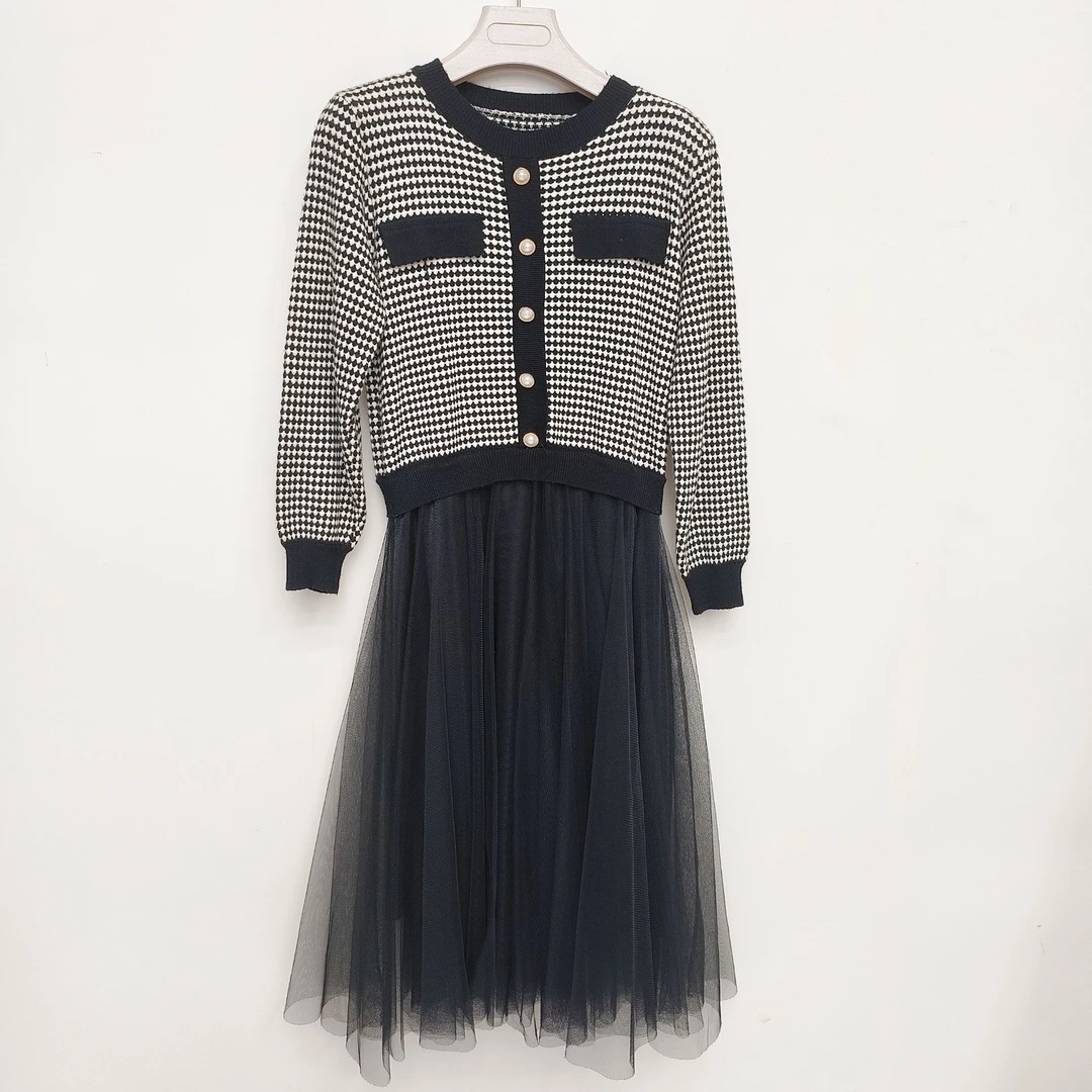 D129【断码】法式轻奢遮肉显瘦时尚休闲T恤收腰过膝连衣裙