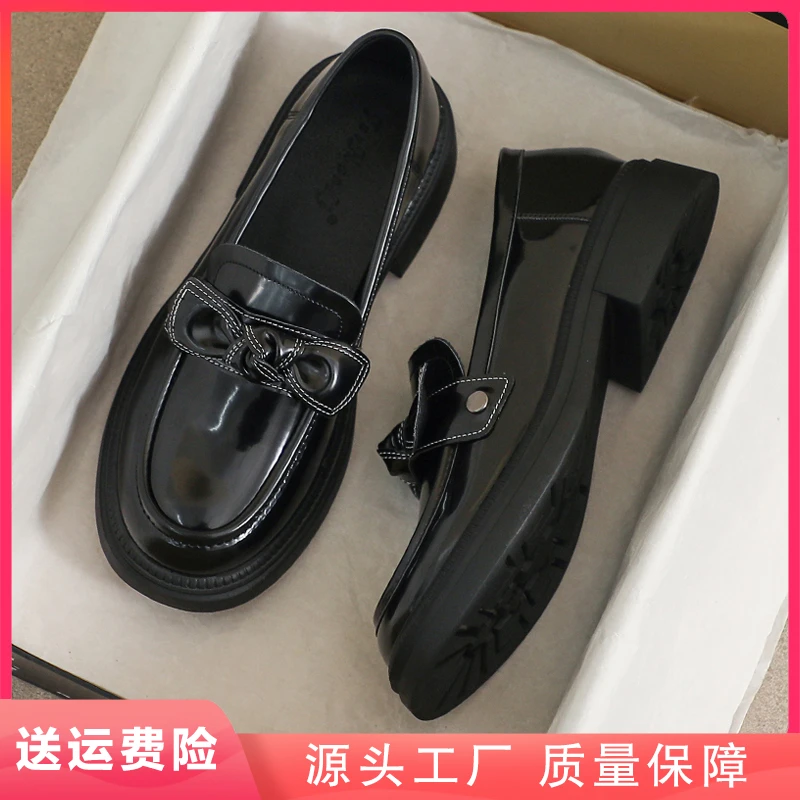 真皮小皮鞋女2024新款夏季英伦风黑色大码41平底豆豆软底43乐福鞋