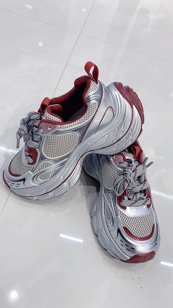 [九月臻品]爆款老爹鞋