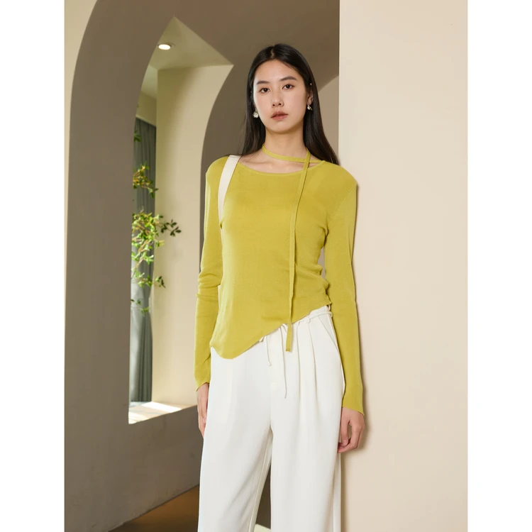 西町村屋休闲感针织衫女2024春装新款百搭圆领飘带上衣HA9112007