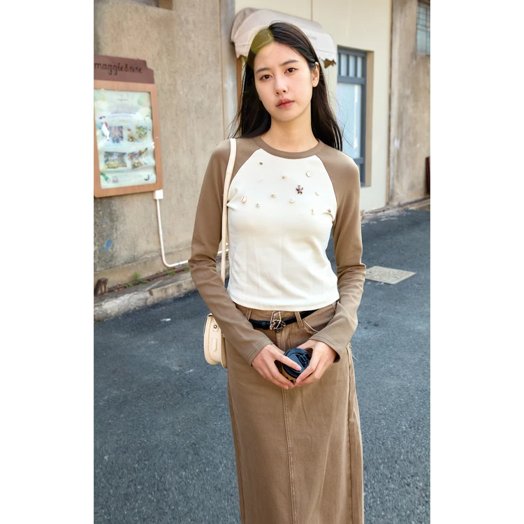 西町村屋短款长袖T恤女款2024春秋新款美式修身拼接上衣HA9106005